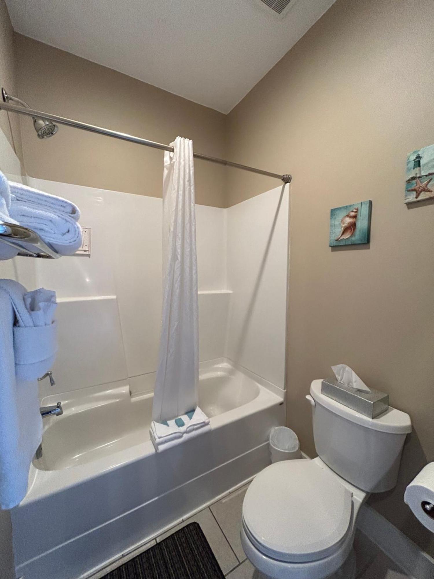 Pacific Rim Guest - Adults Only Lodge