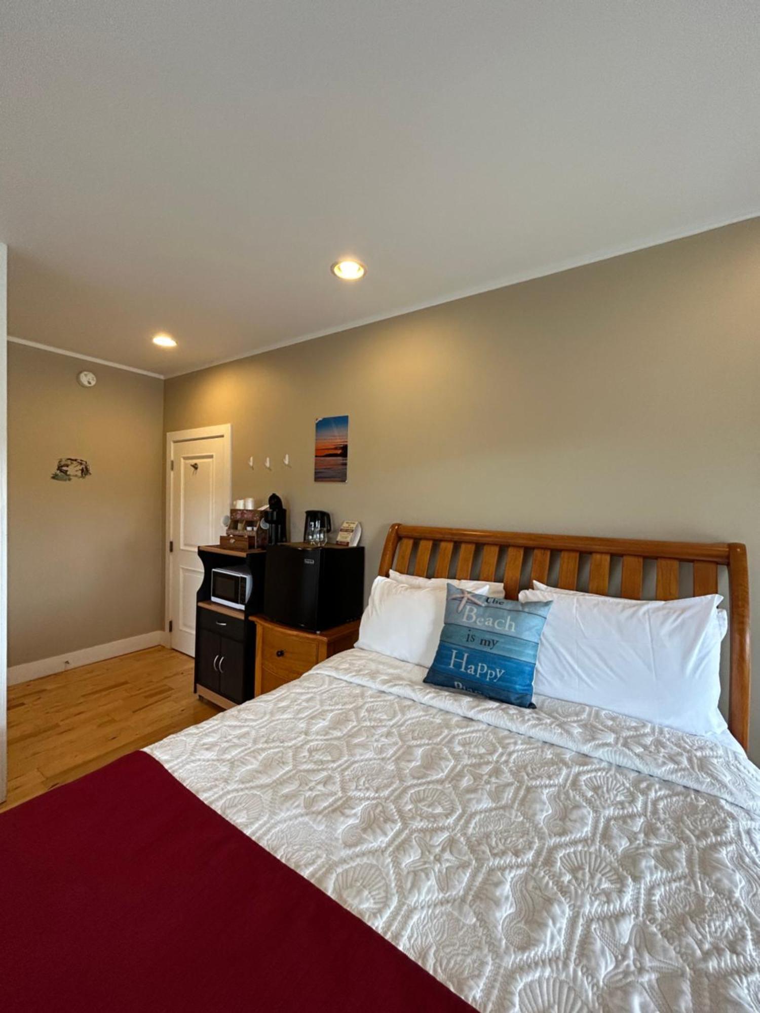 Pacific Rim Guest - Adults Only Lodge *
