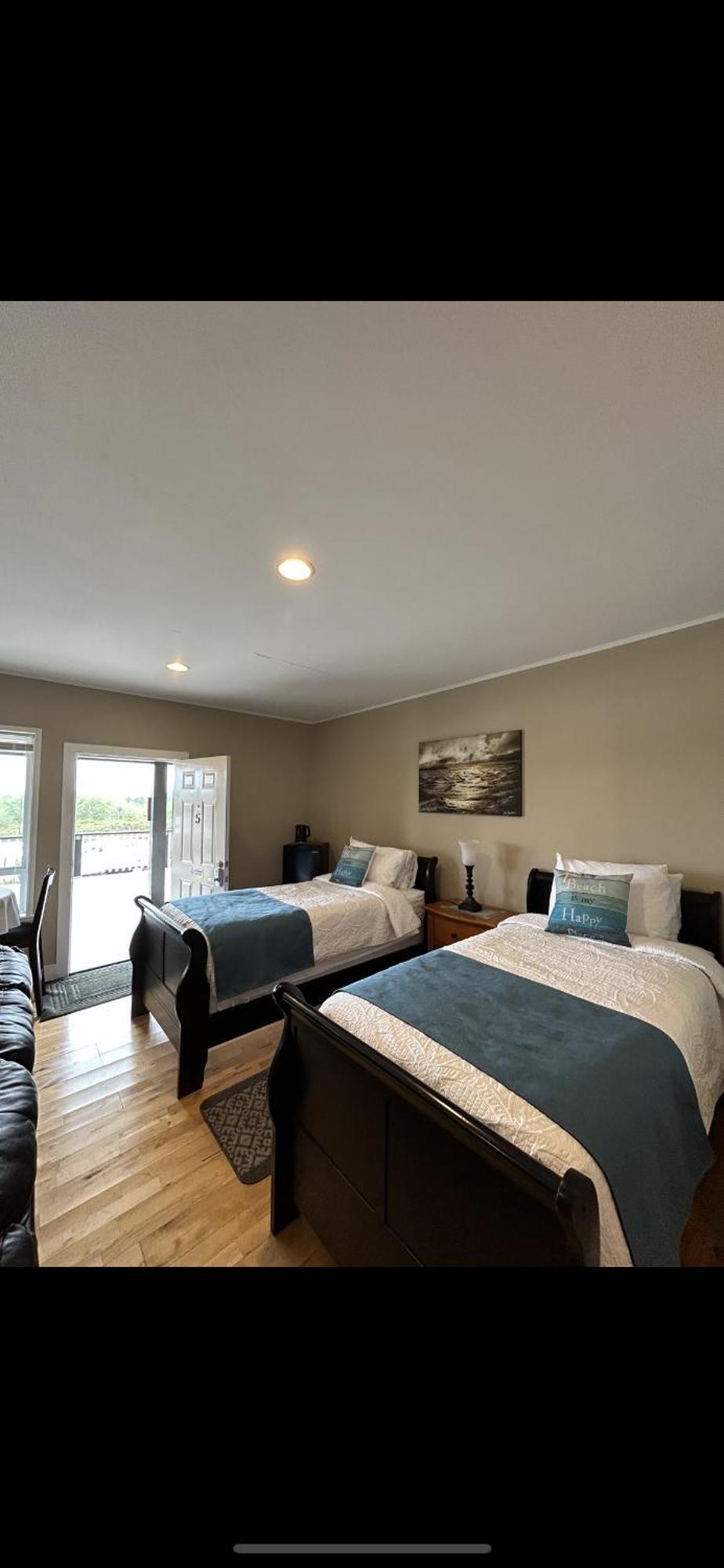 Pacific Rim Guest - Adults Only Lodge Ucluelet